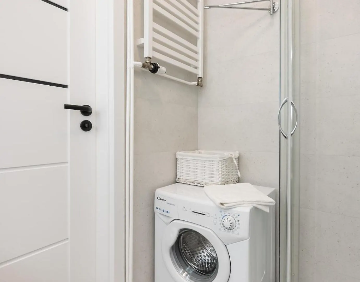 Apartmán Nowolipki Chic Studio Varšava 0*,  Polsko